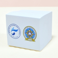 로고 인쇄 큐브형 포스트잇 (70*75mm) 500매_해양수산부 | 포스트잇(점착메모) 판촉물 제작